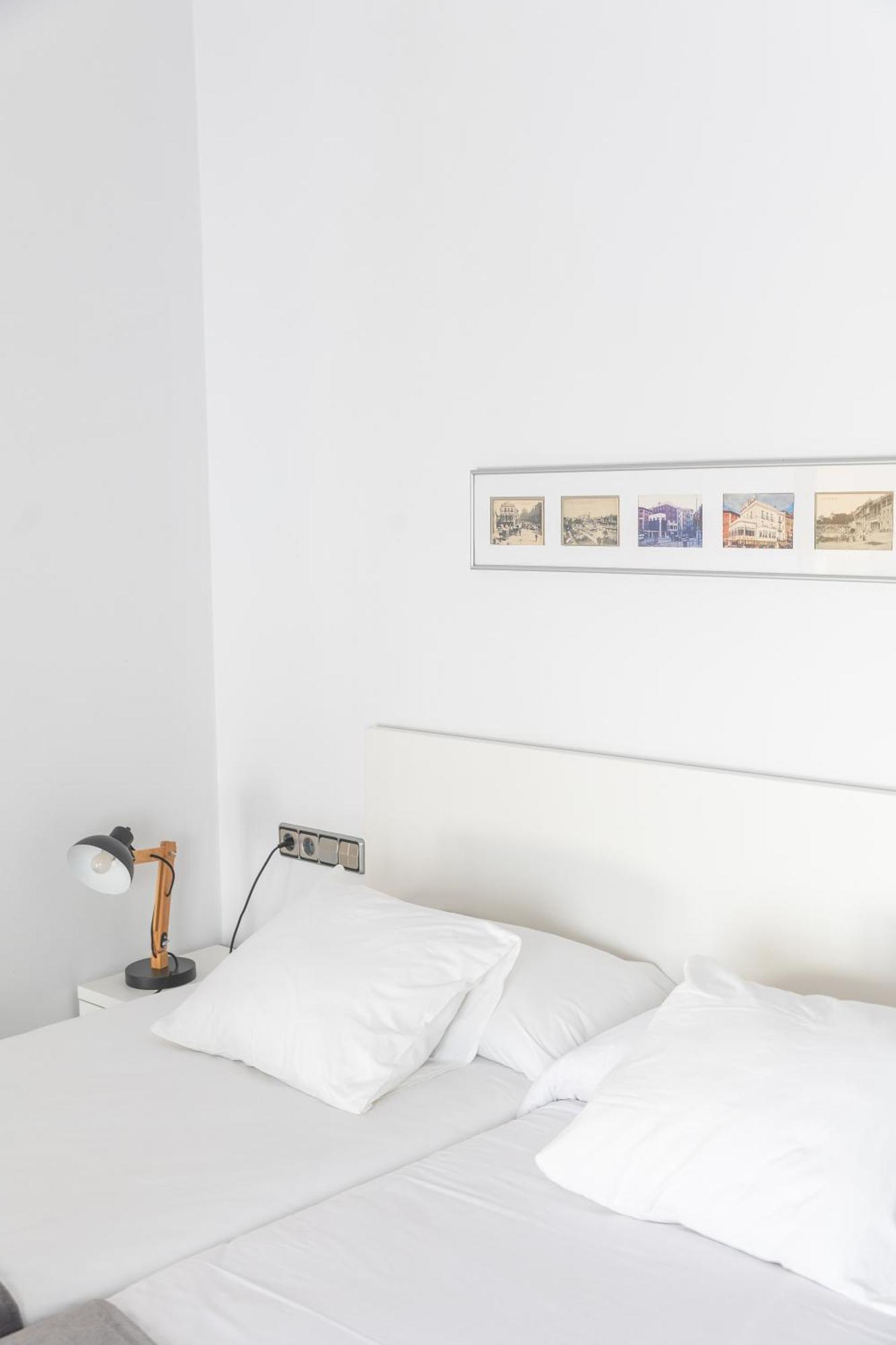 Mazi Apartments Colon ヴィク エクステリア 写真